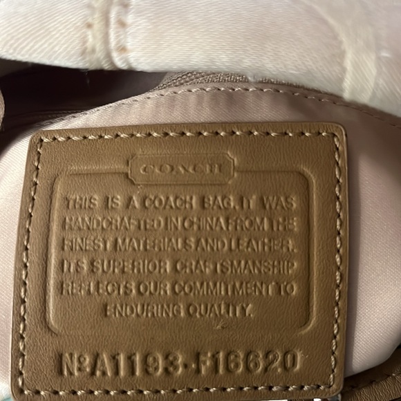 COACH Carly Hobo Bag Authentic A1193-F16620 - Picture 12 of 12